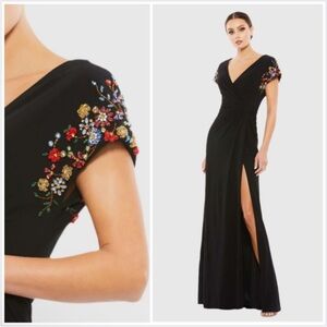 Mac Duggal Embellished Sleeve Jersey Wrap Gown 55709 Size 6 NWT‎